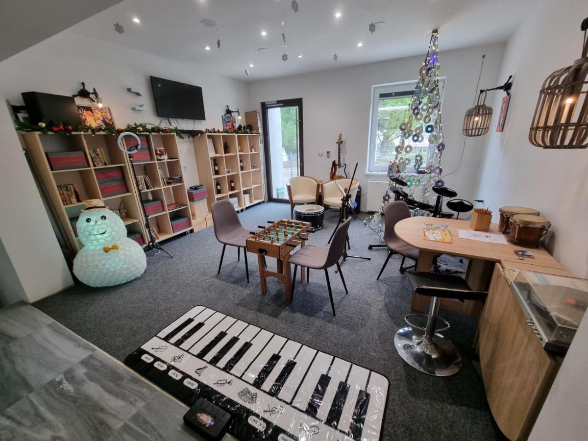Artrock Residence Izola Exterior photo