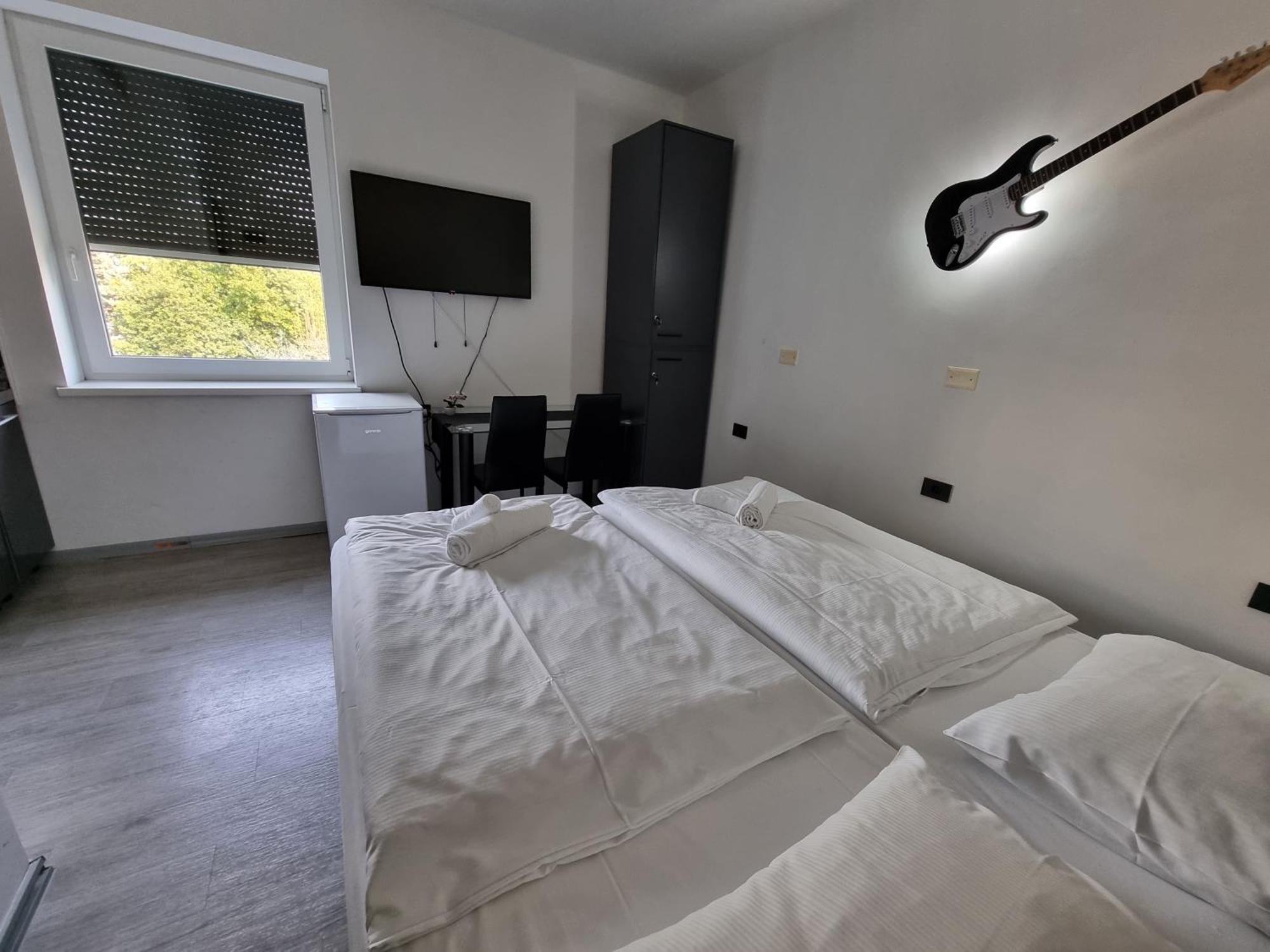 Artrock Residence Izola Exterior photo
